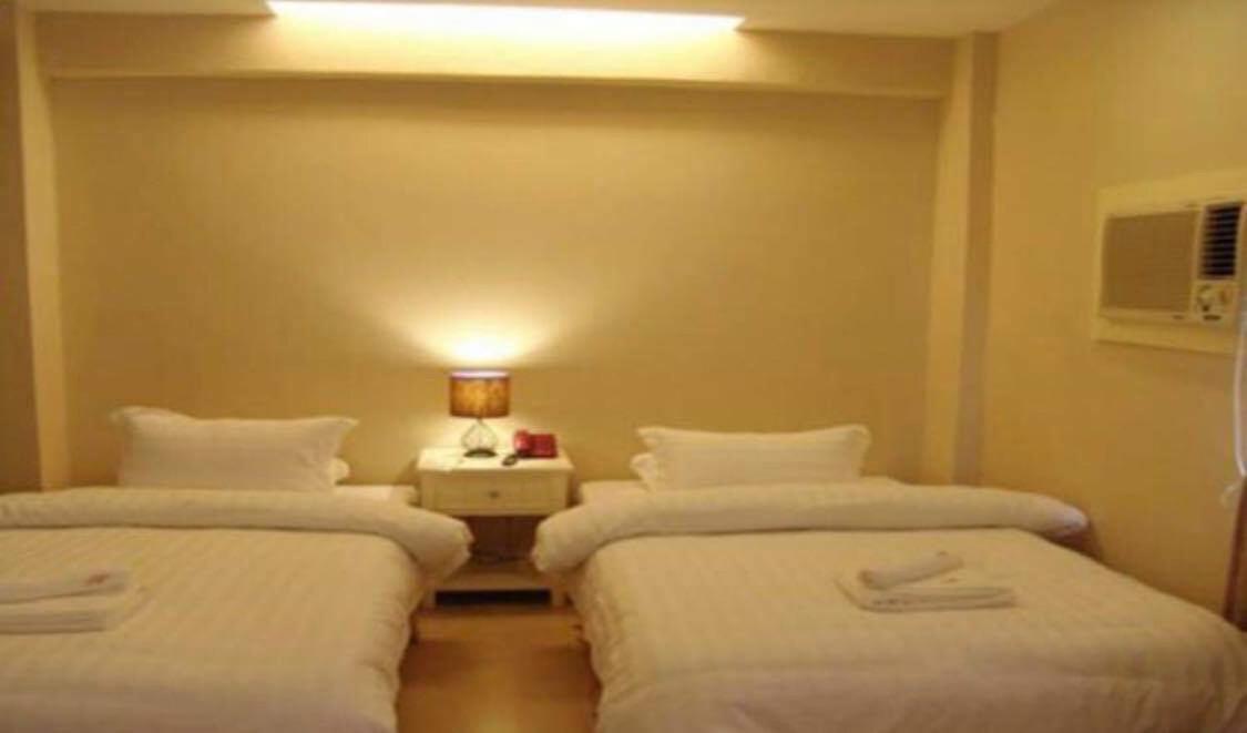 Citi Garden Suites Naga  Exterior photo
