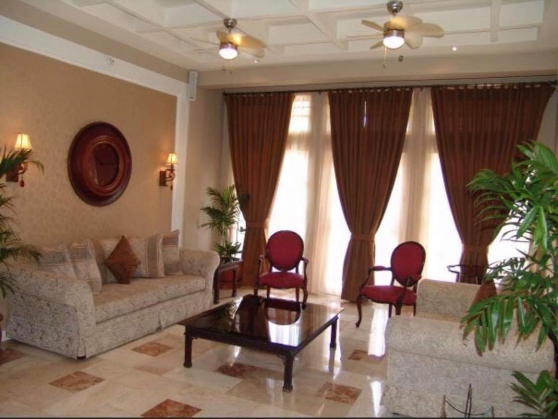 Citi Garden Suites Naga  Exterior photo